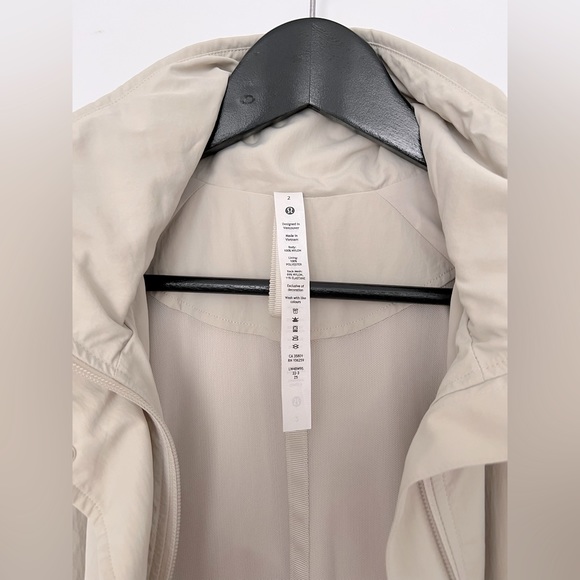Lululemon Always Effortless Long Jacket size 2 Natural Ivory - Picture 4 of 4